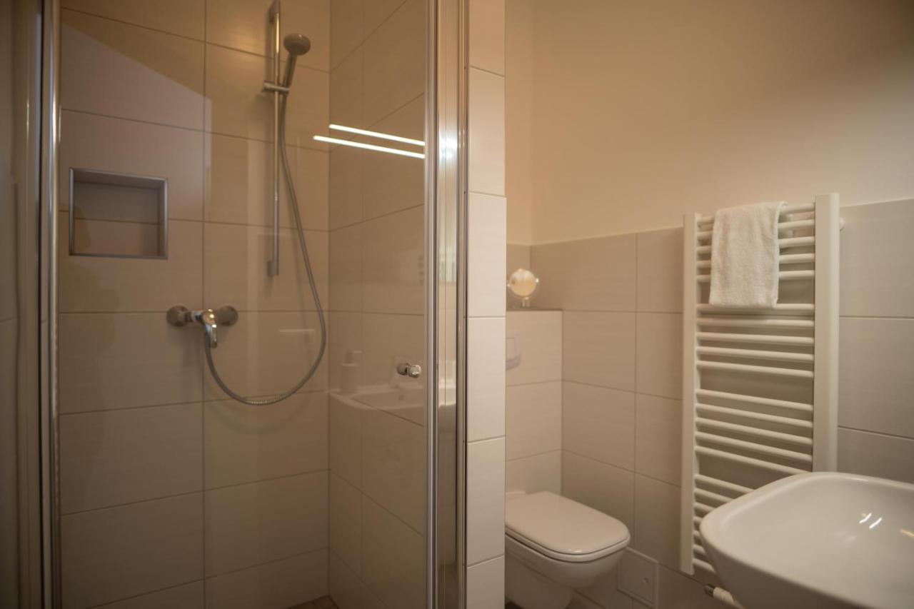 Hotel Hanseat Stralsund Exterior photo